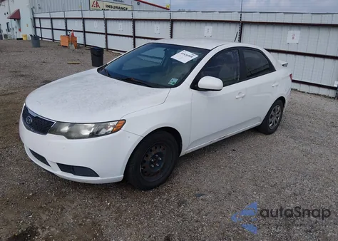 2011 Kia Forte Lx z USA, uszkodzony, nr VIN KNAFT4A24B5341851